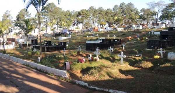cemiterio-de-Poá